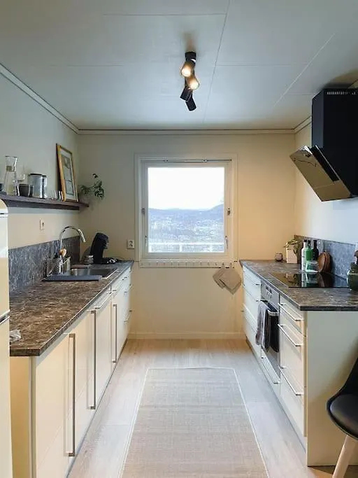 Spacious Villa With View - 5Br - Free Parking - Great Wi-Fi 베르겐 노르웨이